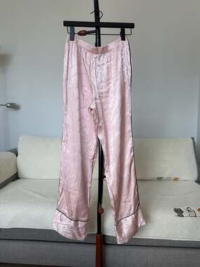 Victoria’s Secret Satin Pajama Pants Pink Script Print Wide Leg Size S